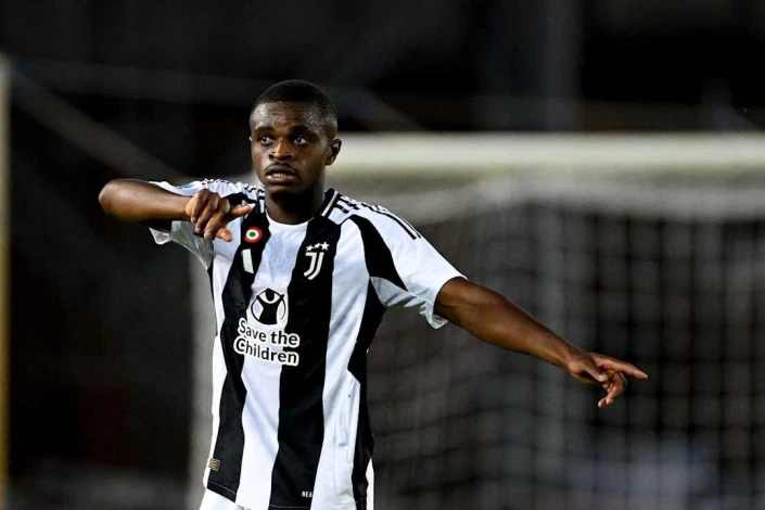 Premyer Liqa klubları Pyer Kalulu transferi üçün maraqlanır