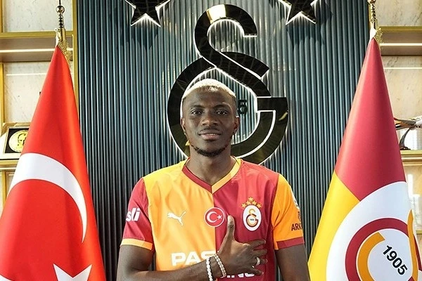 "Galatasaray" Signs 4-Year Contract with Victor Osimhen