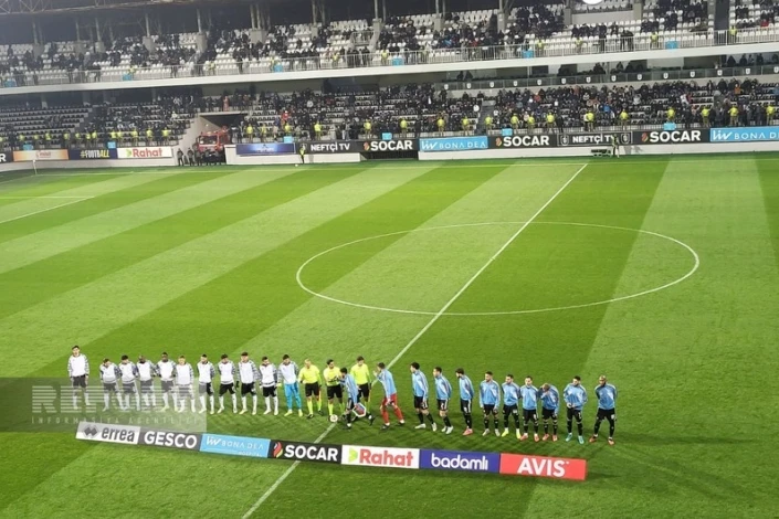 "Neftçi" - "Qarabağ" oyunu başlayıb