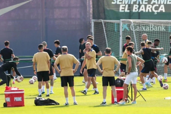 Strict Penalties for Tardiness Implemented in "Barcelona"