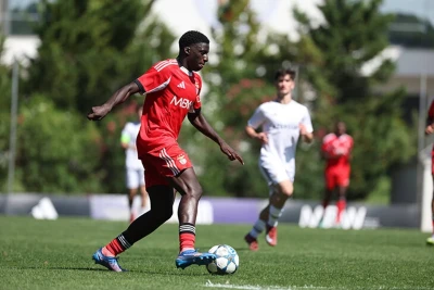 "Barselona" "Benfika"nın gənc müdafiəçisi Daniyel Banjaki ilə maraqlanır