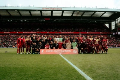 Yürgen Klopp "Liverpul" və "Borussiya" əfsanələrinin yoldaşlıq oyununda "Liverpul"u çalışdırıb