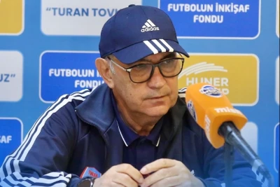 Kurban Berdıyev yalnız öz işinə kökləndiyini bildirib