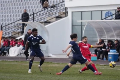 Andrey Demçenkonun "Araz-Naxçıvan"dakı debütü və klubun Premyer Liqada legioner baş məşqçi ilə işləyən 21-ci komanda olması