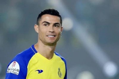 Cristiano Ronaldo seçim edir