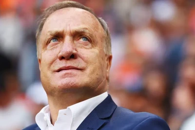 Dik Advokat Kurasao millisinin baş məşqçisi postundan ayrıldı