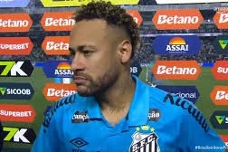 Neymar "Santos"da qalmaq üçün danışıqlara başlayıb