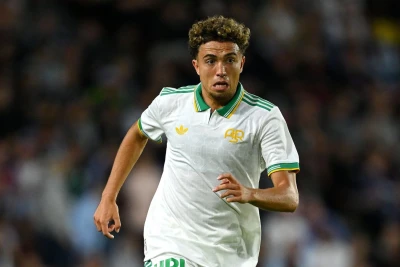 "Roma"nın futbolçusu Neil El Aynaui və ailəsi Romada silahlı hücuma məruz qalıb