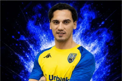 "Kəpəz" FK Rəhman Hacıyevlə yeni müqavilə imzalayıb