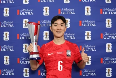 Cənubi Koreya və Çexiya oyununda ən yaxşı futbolçu