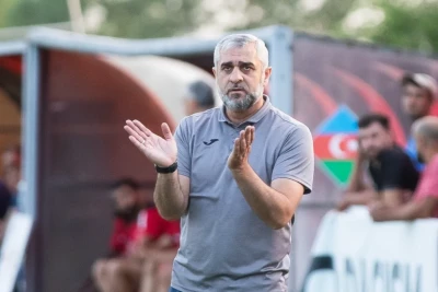 Səbail Adil Şükürovla yollarını ayırıb