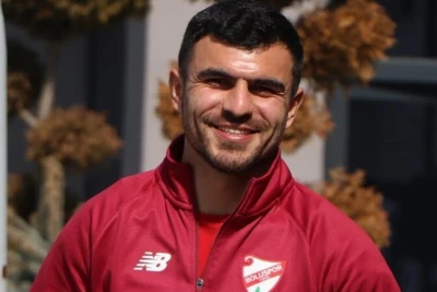 Vüsal İsgəndərlinin milli komanda dəvəti və mövqeyi ilə bağlı fikirləri