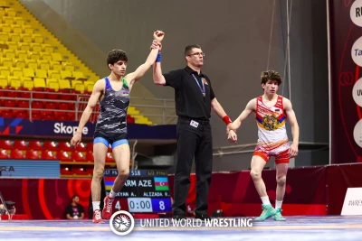 U-17 Avropa Çempionatında Rəvan Həsənzadə erməni rəqibini məğlub edərək qızıl medal qazanıb - YENİLƏNİR