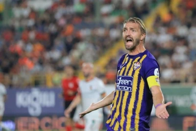 Caner Erkin "Eyüpspor"dan ayrıldı