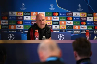 Arne Slot "Qarabağ"a hörmətlə yanaşdıqlarını bildirdi