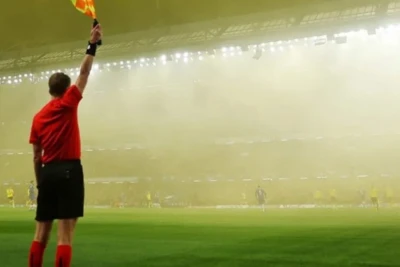 Limada Stadionda İzdiham: 1 Ölü, Onlarla Yaralı