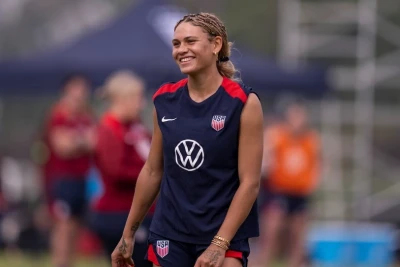 Triniti Rodman dünyanın ən çox maaş alan qadın futbolçusu oldu