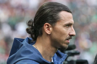 Zlatan İbrahimoviç 2026 Olimpiya Məşəli ilə Şəkil Paylaşdı