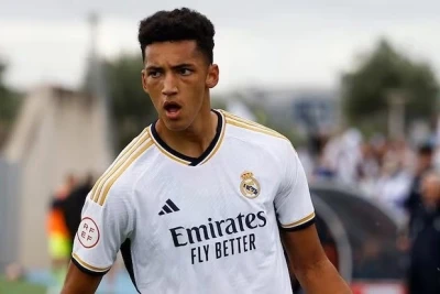 Alvaro Rodriqes "Real"dan "Elçe"yə keçdi