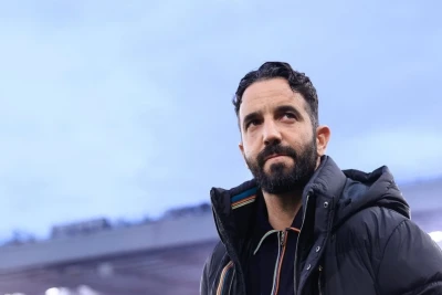 "Manchester Yunayted"in baş məşqçisi dörd futbolçunun klubda qalmasını arzulamır