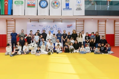 "Ailə günü": Cüdoçulardan uşaqlar və valideynlər üçün master-klass və sağlamlıq məsləhətləri