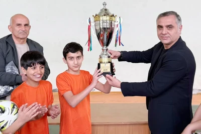 Lənkəranda "Məktəblərdə Futbol Dərsi" layihəsi çərçivəsində futzal turniri keçirilib