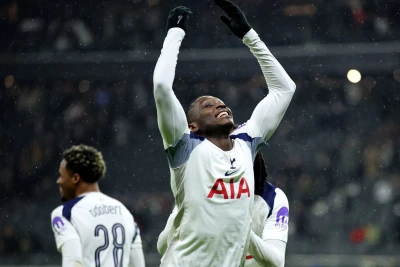 UEFA "Tottenhem"i Azarkeşlərin Ayrı-Seçkilik Davranışına Görə Cərimələyib