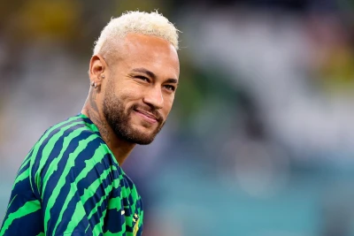 Milliyə çağırılmayan Neymar həftəsonunu onlayn poker oynamaqla keçirib