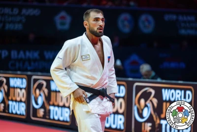 Daşkənd Böyük Dəbilqəsi: Zelim Kotsoyev və Murad Fətiyev 1/4 finalda, digərləri mübarizəni dayandırdı