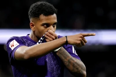 "Çelsi" Rodriqo transferi üçün "Real"la danışıqlara başlayıb