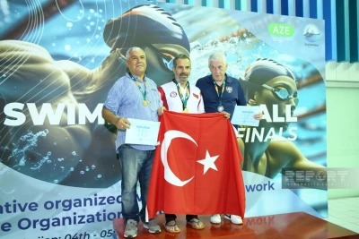 Bakıda “Üzgüçülük hamı üçün” layihəsinin final mərhələsinin qalibləri mükafatlandırılıb