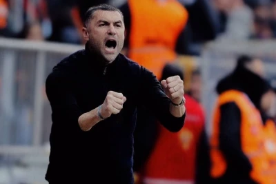 "Kasımpaşa" Burak Yılmazla müqaviləni uzadıb