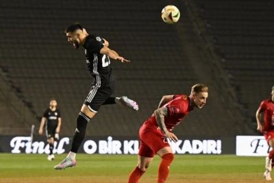 "Zirə" - "Qarabağ": Hesab açıldı, birinci hissə başa çatdı