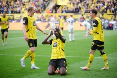 Crushing Victory from Dortmund, Draw with Bavaria