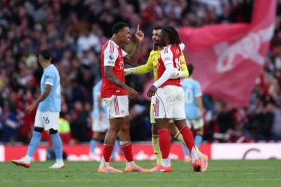 "Arsenal" əlavə vaxtda "Mançester Siti" ilə heç-heçə edib