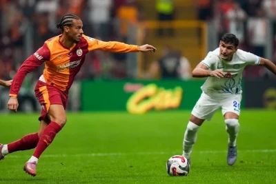 "Qalatasaray"dan mövsümə 4 qələbəlik start - VİDEO