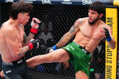 Tofiq Musayev "UFC Fight Night 271"-də Gecənin Döyüşü Bonusunu Qazandı