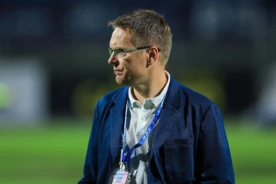 Valdas Dambrauskas Əliyar Ağayevin hakimliyini sərt tənqid edib