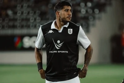 Freddi Varqasın zədəsi səbəbindən ayağına 7 tikiş qoyulub