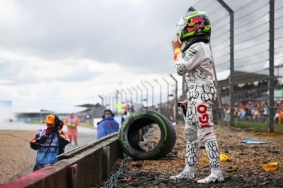 İsak Hacar "lek" səbəbindən ilk dördlüyə düşə bilmədiyinə görə məyusdur