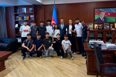 Adil Əliyev "Həzrət" klubunun idmançılarını qəbul edib