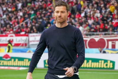 "Liverpul" Xabi Alonso ilə danışıqlara başlayıb