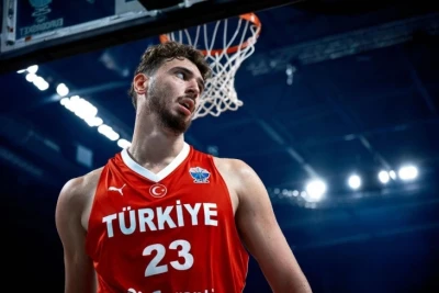 Alperen Şengün: "EuroBasket NBA mövsümünə daha yaxşı hazırlaşmağa kömək etdi"