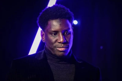 Demba Ba “Havr”ın idman direktoru təyin olundu