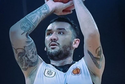 "Neftçi" kapitanı Amil Həmzəyevlə müqavilə uzadıldı, heyətə yeni oyunçular cəlb olundu