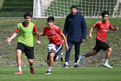 III MDB Oyunları: U-16 millimizin final öncəsi məşqindən fotoreportaj