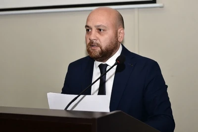 AFFA rəsmisi Emin Cəfərovdan müsahibə: Bölgələrdə keyfiyyətli stadionların olmaması inkişafa təsir edir