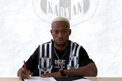 "Karvan" Nigeriyalı Yarımmüdafiəçi Qavi Tompsonla Müqavilə İmzalayıb