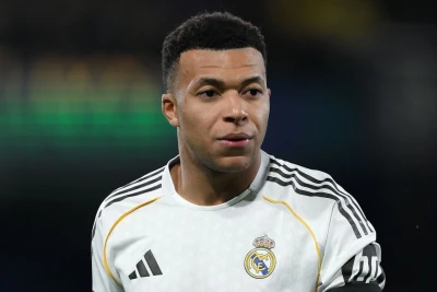 "Real Madrid" La Liqada son altı oyunda üçüncü məğlubiyyətini alıb