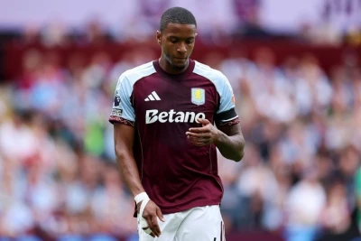 "Liverpul", "Mançester Siti" və "Tottenhem" Ezri Konsa üçün yarışır